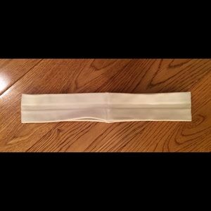 NWOT Lululemon headband