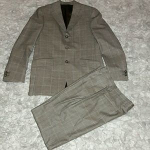 Banana republic men's suit