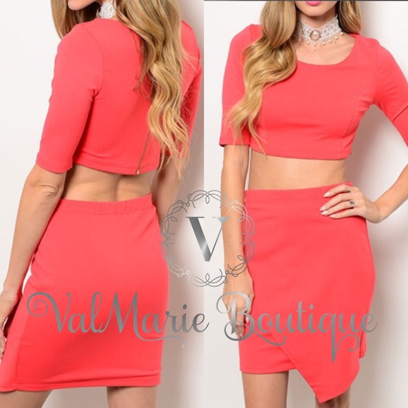 LAST 1- Coral Crop Top and Skirt Set - Picture 2 of 2