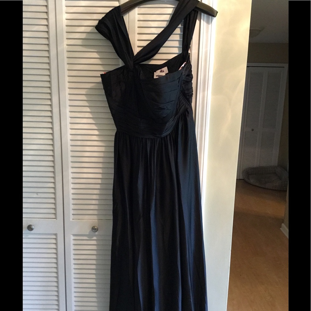 Monique Lhuillier silk gown nwt size 18