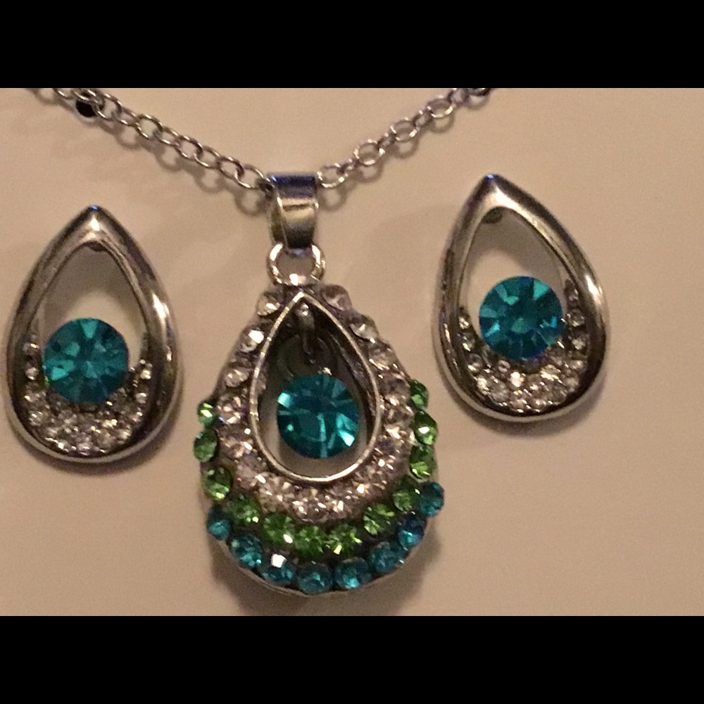 Swarovski/Czech crystal jewelry set