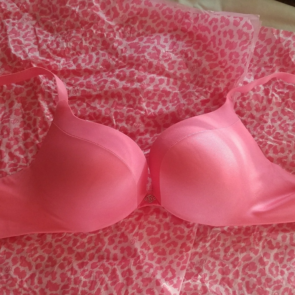 VS push-up bra So Obsessed add 1 1/2 cups