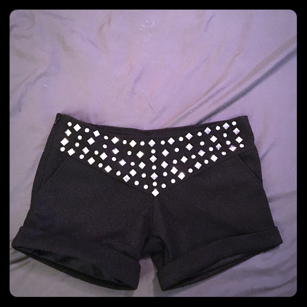 NWT Korea style woman's short