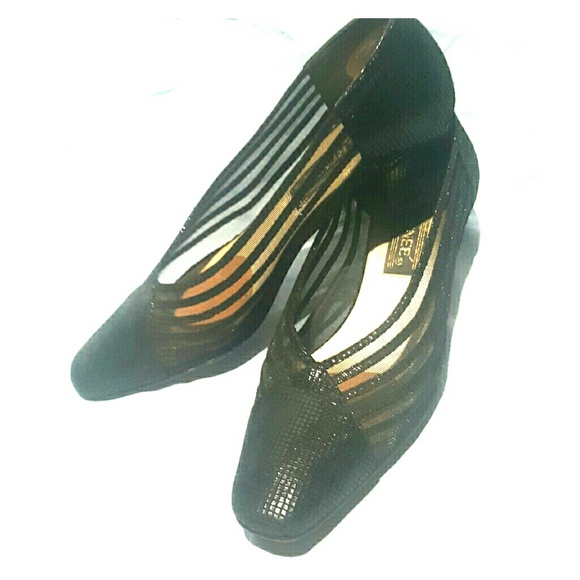 J. Rene? heels - Picture 3 of 4