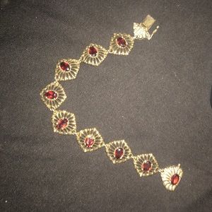 VINTAGE GARNET BRACELET 7 1/2"