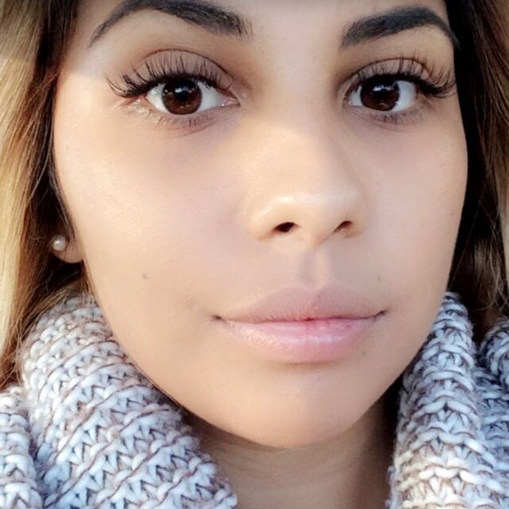 Meet your Posher, Angie