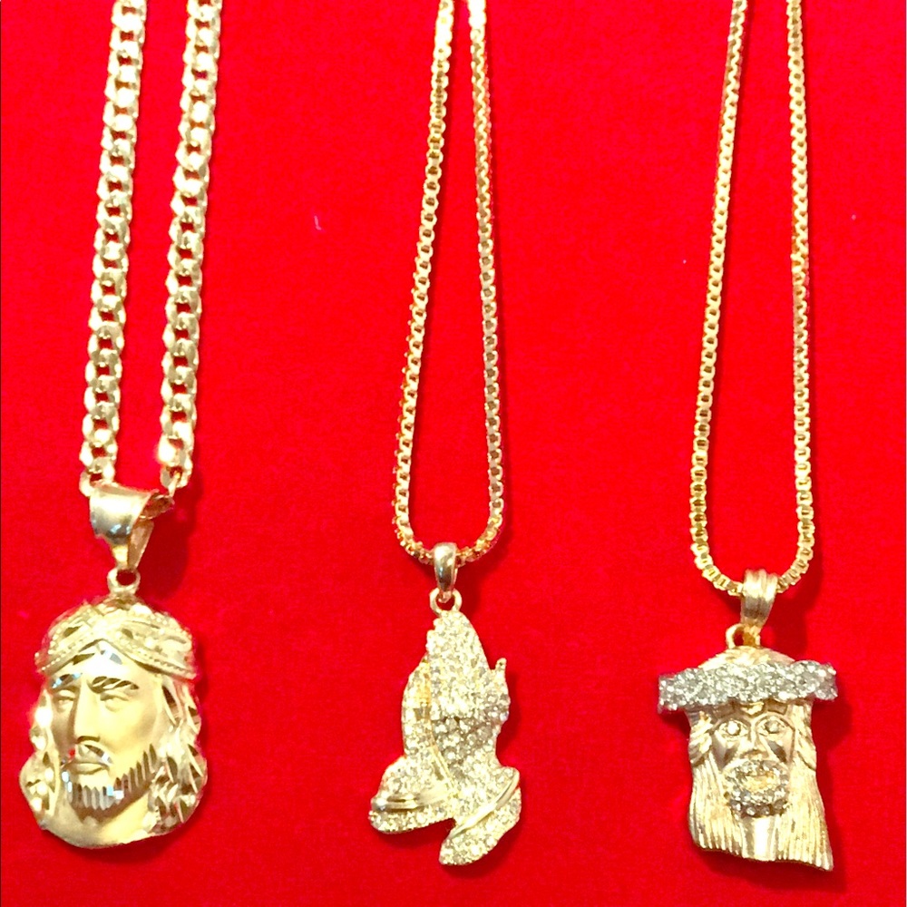24" Box Chain w/ Crystal Rhinestone Prayer Hands