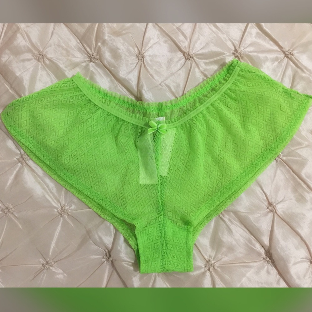 Short Comfy Undies✨