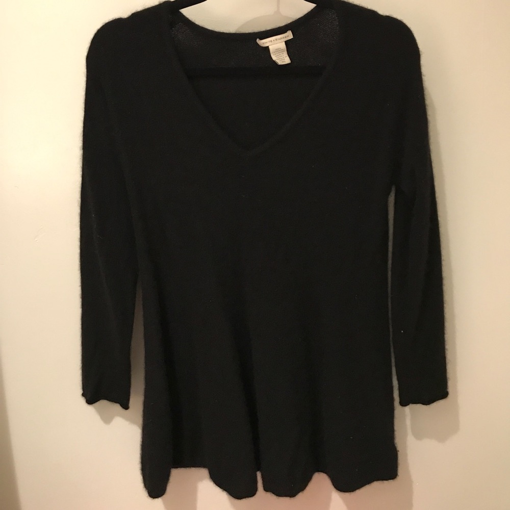 White + Warren 100% cashmere sweater