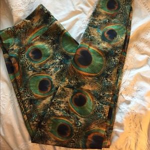 Onzie yoga pants -- LIKE NEW!!!