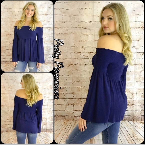 NWT Navy Off Shoulder Long Bell Sleeve Top - Picture 2 of 7