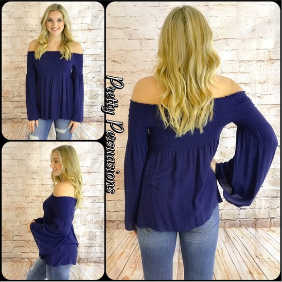 NWT Navy Off Shoulder Long Bell Sleeve Top - Picture 3 of 7