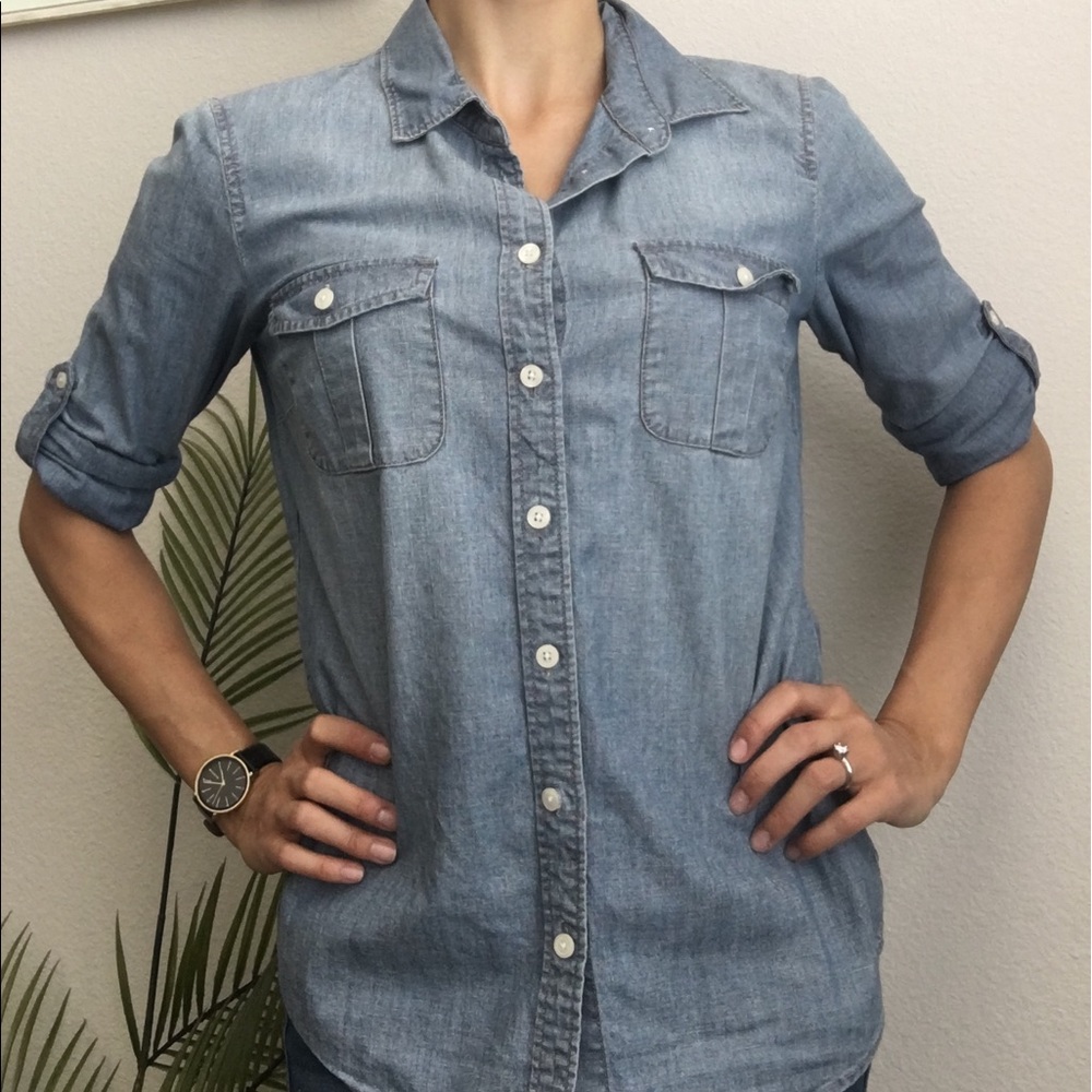 J.Crew | Chambray button up - The Perfect Shirt