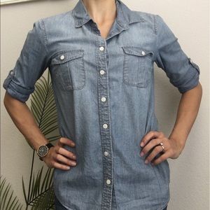 J.Crew | Chambray button up - The Perfect Shirt