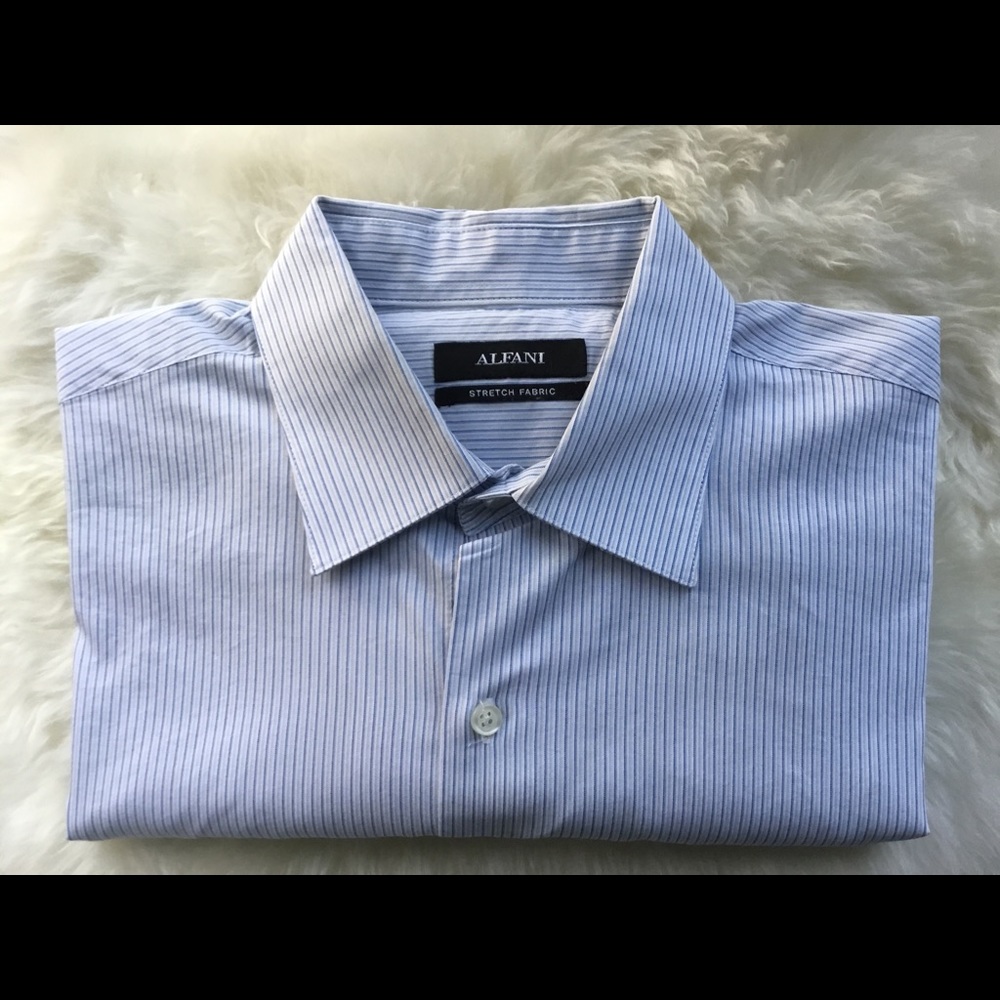 EUC Alfani Blue Stripe Dress Shirt with Stretch