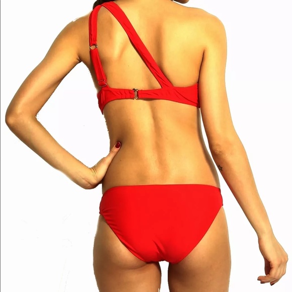 firebird¥ Asymmetric Bandeau Red Bikini - Picture 3 of 3