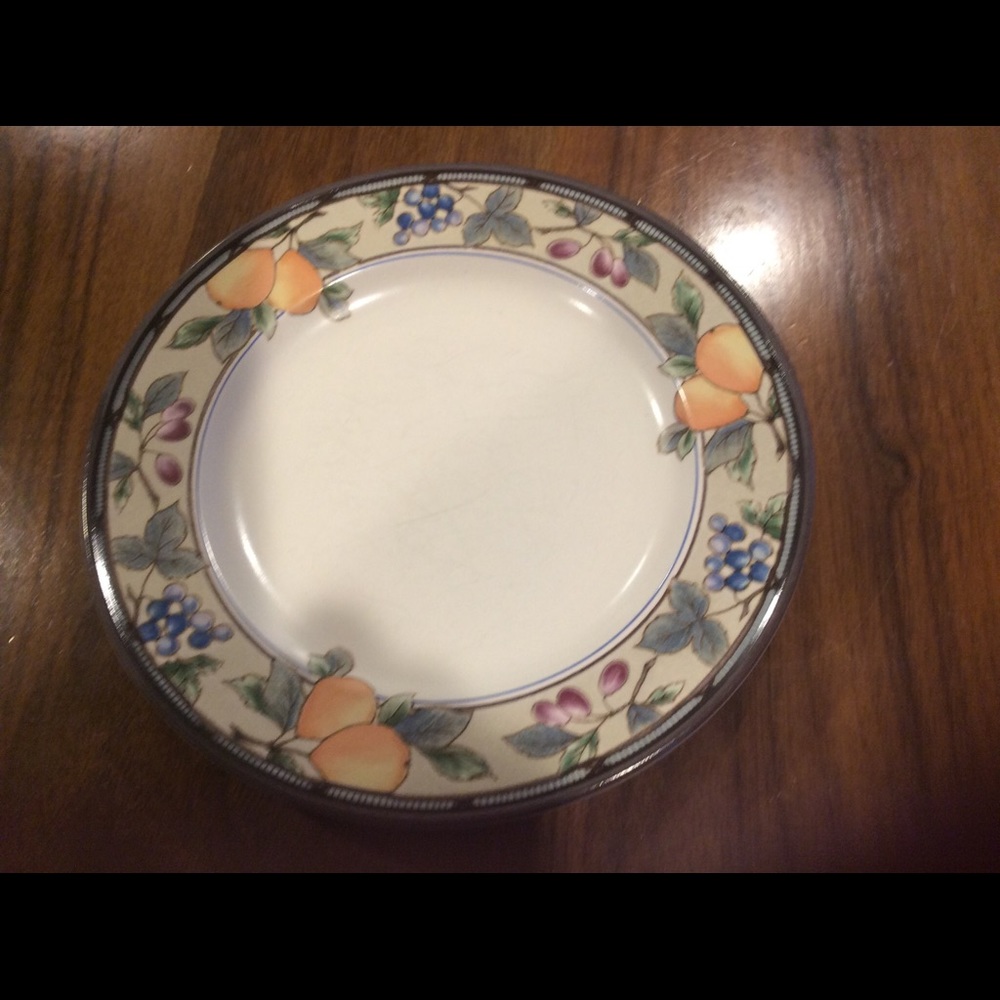 Mikasa Garden Harvest PRICE REDUCTION!!!