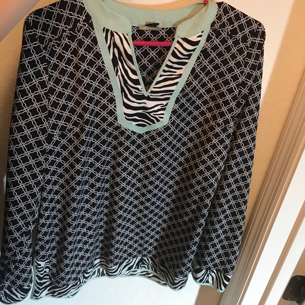 Long sleeve dress shirt