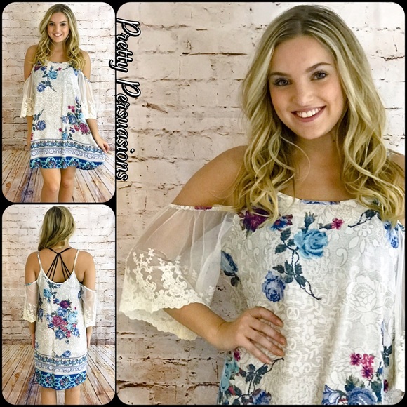 SOLD OUT‼️ Floral Lace Sleeve Cold Shoulder Dress - Picture 4 of 5