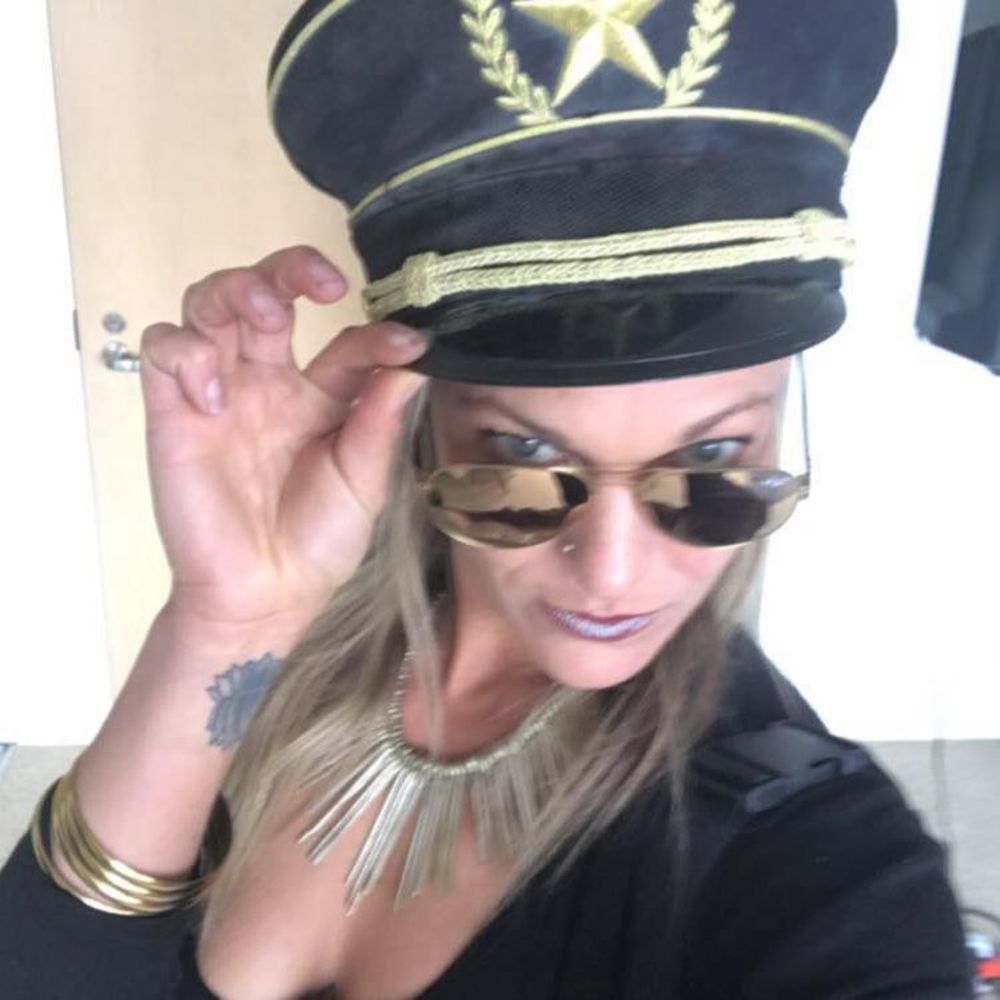 Meet your Posher, Christine