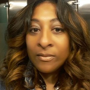 Meet your Posher, Jeanean