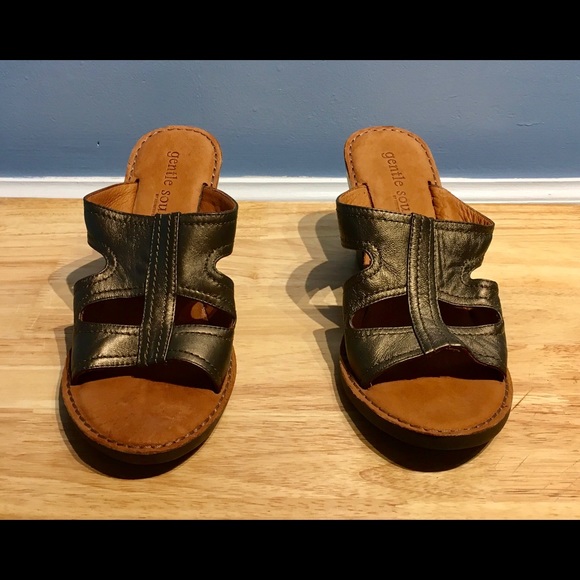 Neiman Marcus/Gentle Souls🌺Fabulous shoes!🌺NEW!! - Picture 2 of 4