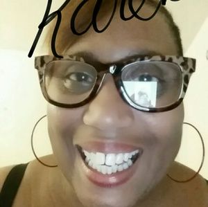 Meet your Posher, Karen