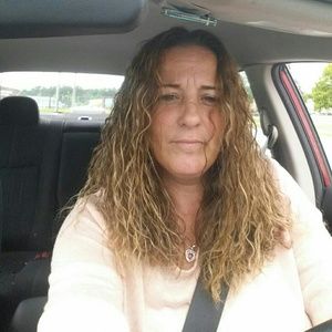 Meet your Posher, Bettina