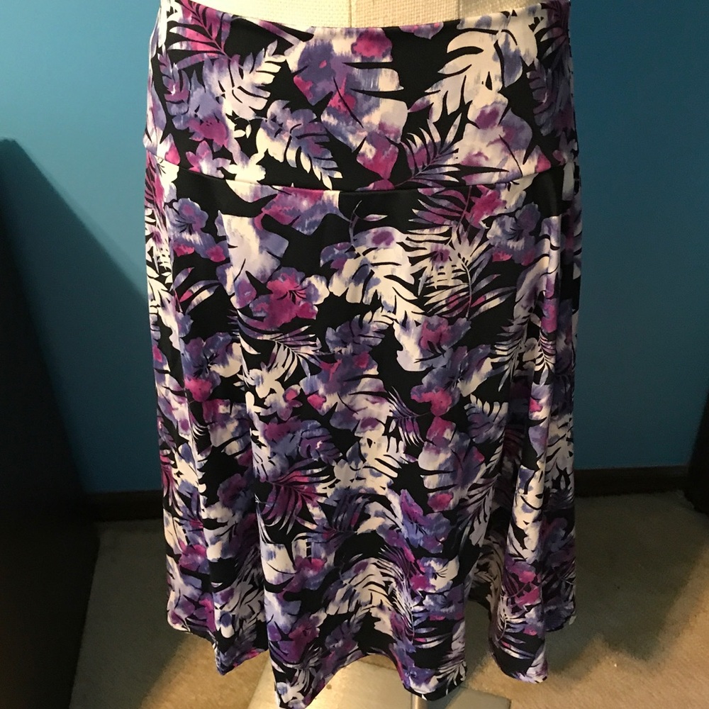 LuLaRoe Azure skirt