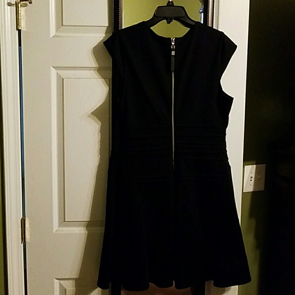 Jennifer Lopez dress - Picture 2 of 3