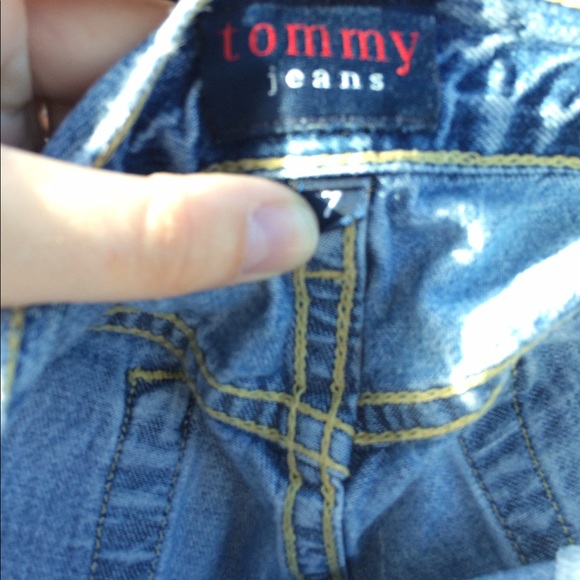 Vintage 90's Tommy Hilfiger Jean Cut Off Shorts 7 - Picture 3 of 4
