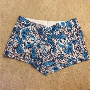 Lilly Pulitzer the Walsh Short in blue and navy