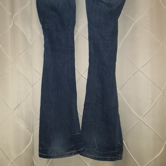 Jeans - Picture 3 of 4