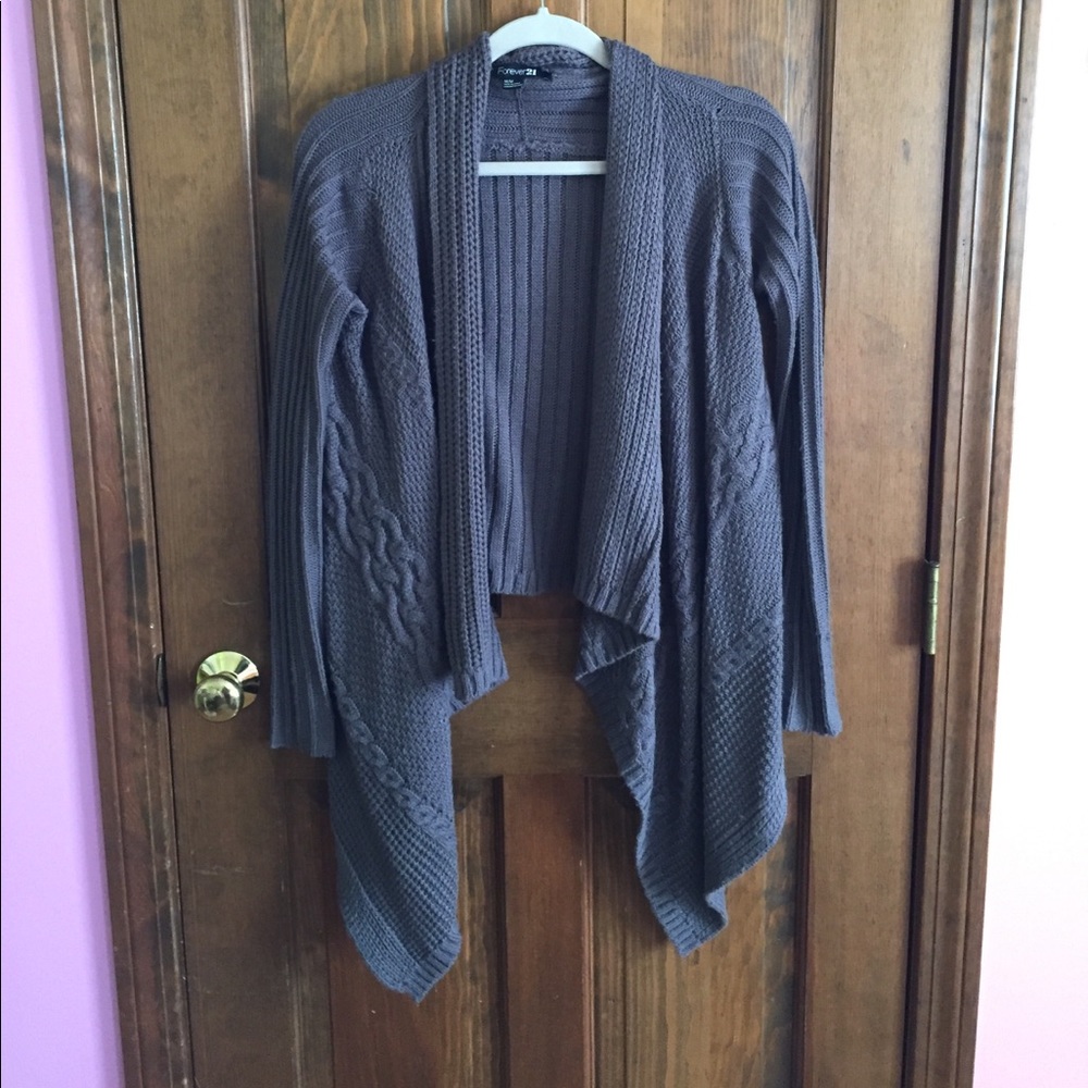 FOREVER 21 GRAY SHAWL