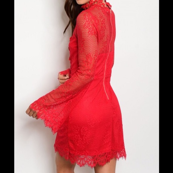 💕SOLD💕Red lace bell sleeve dress - Picture 2 of 2