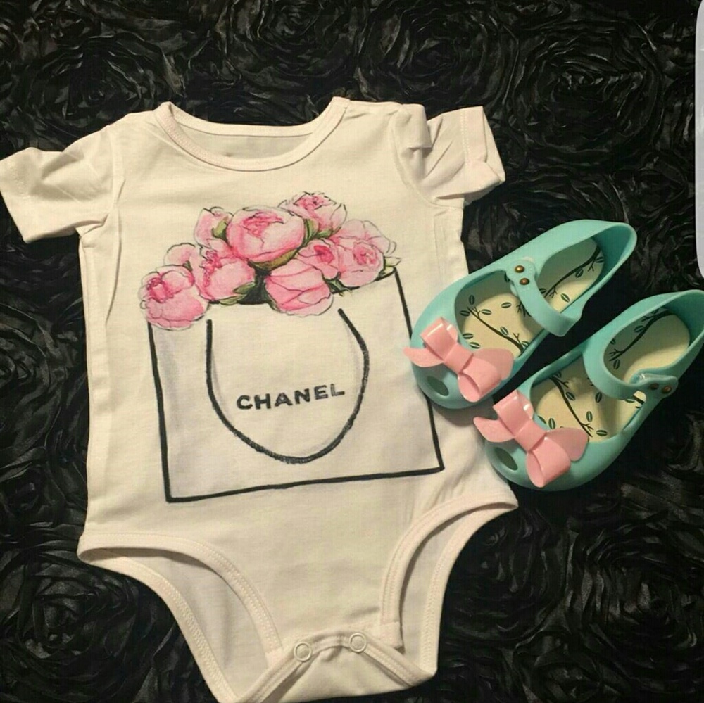 Meet your Posher, Ana