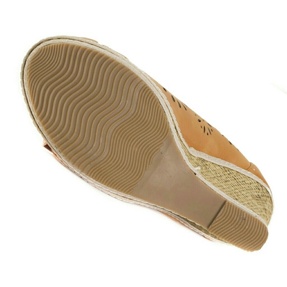 Women Buckle Wedge Espadrilles, HW-1675, Camel - Picture 4 of 4