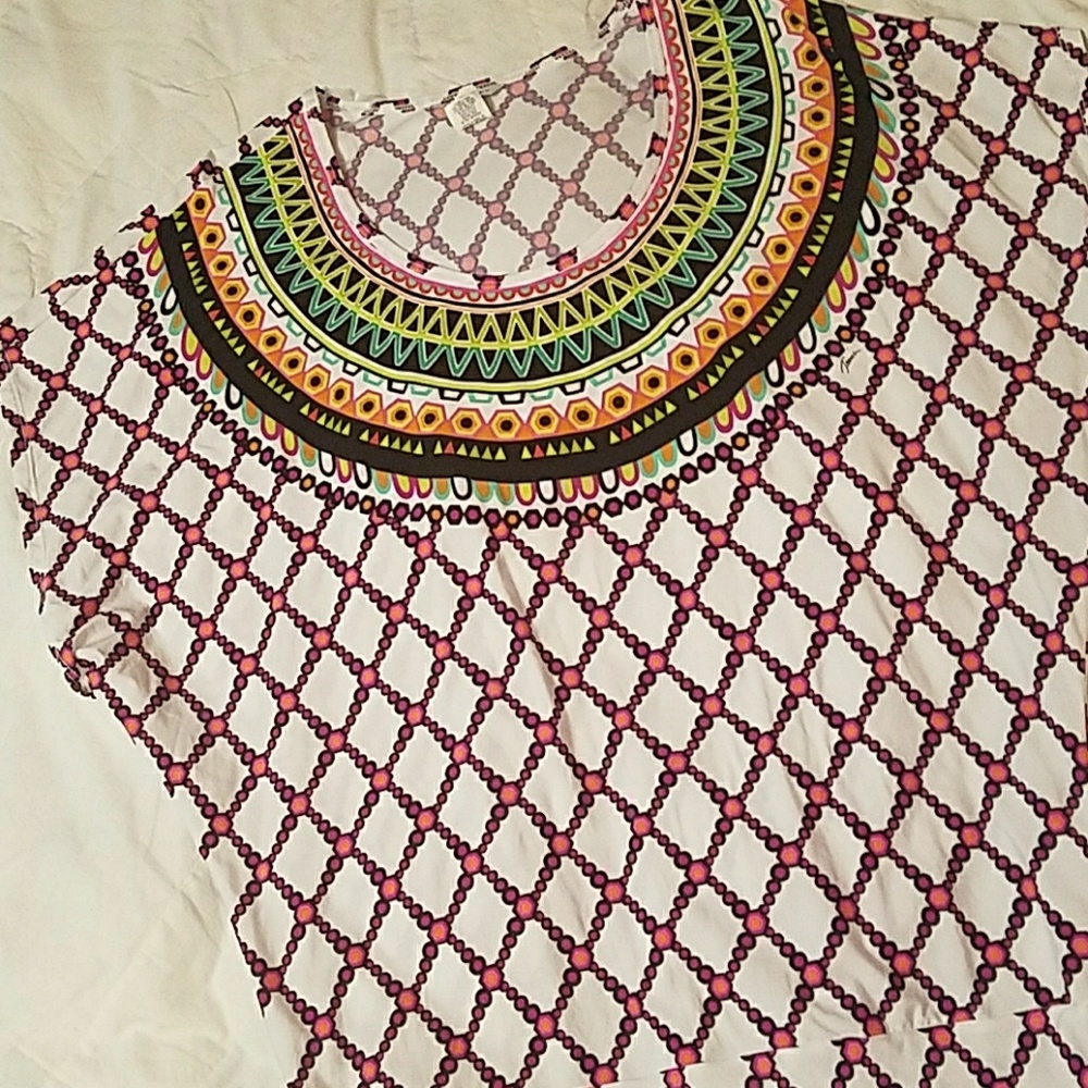 Beautiful beach/ poolside cover up.  NWOT.