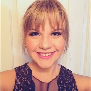 Meet your Posher, Samantha