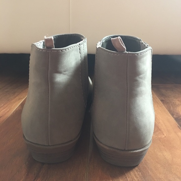 Gap Booties - Picture 4 of 6