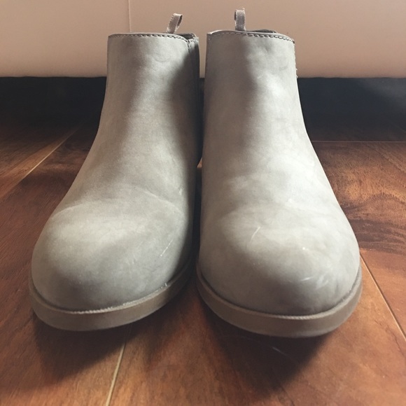 Gap Booties - Picture 5 of 6