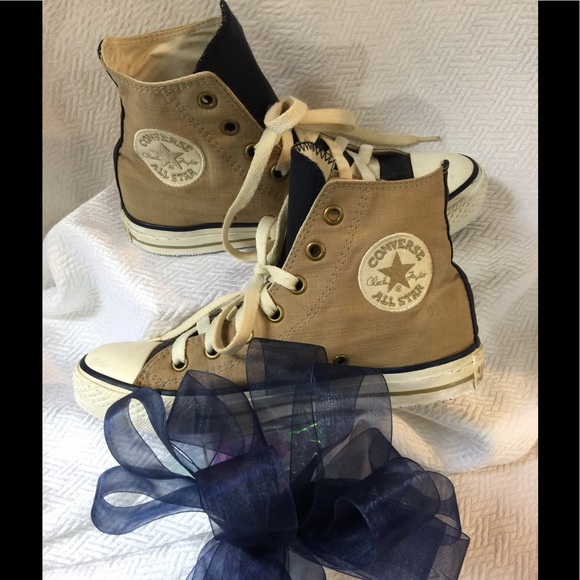 khaki converse size 5