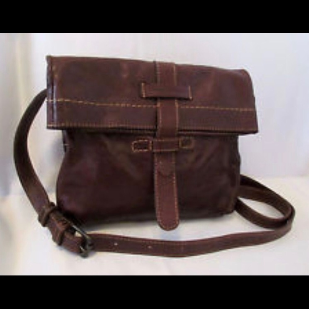 Frye Artisan Foldover Crossbody- Walnut