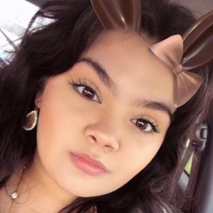 Meet your Posher, Gabriella