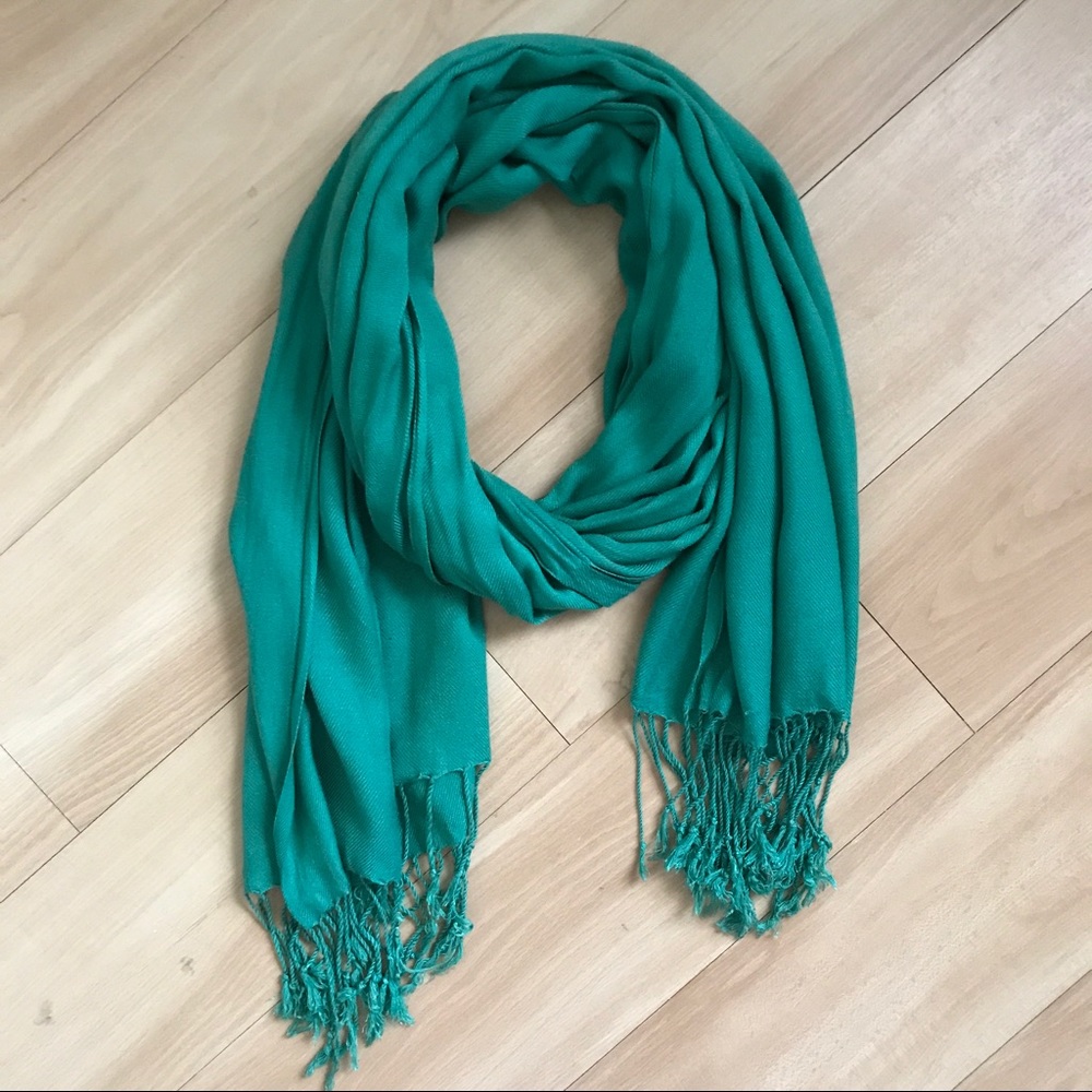 SOLD! Women's Emerald Scarf