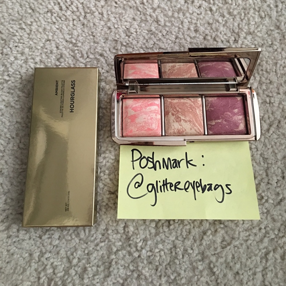 NEW Hourglass Ambient Strobe Lighting Blush Palett