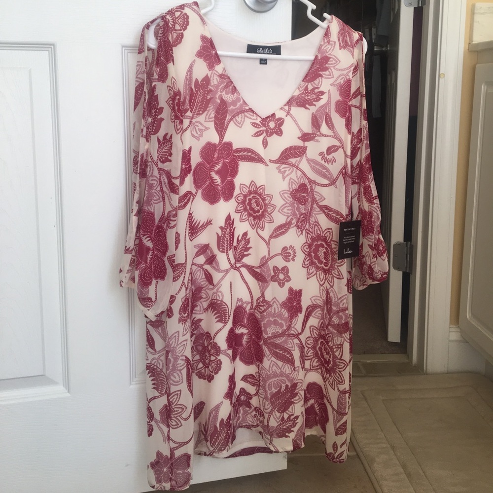 Lulus cream and burgundy dress