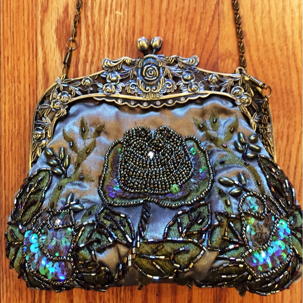 Beautiful Beaded Handbag Fall SALE!🍁🍂
