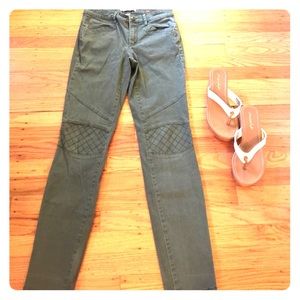 Green Skinny jeans