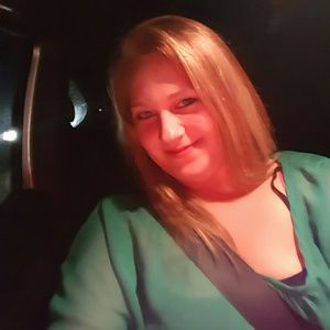 Meet your Posher, Deelacey